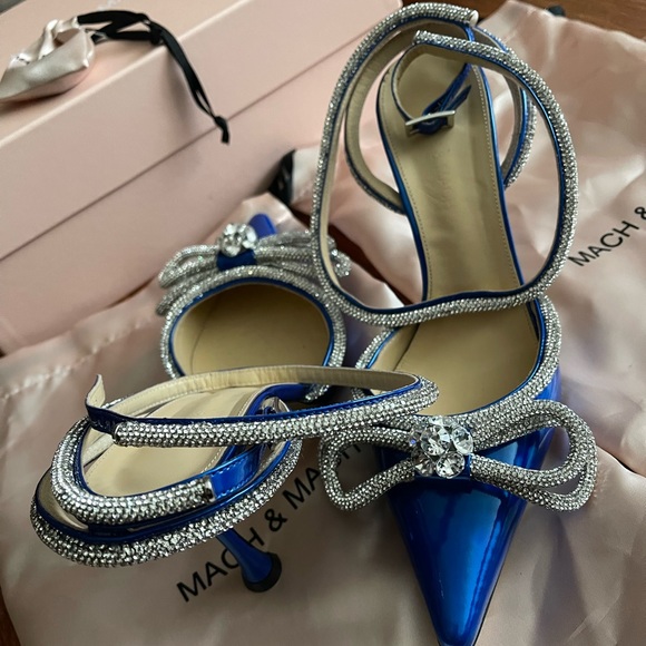 Mach and Mach brand and size 38 someone size 7/7.5 will fit perfectly. - Picture 3 of 5